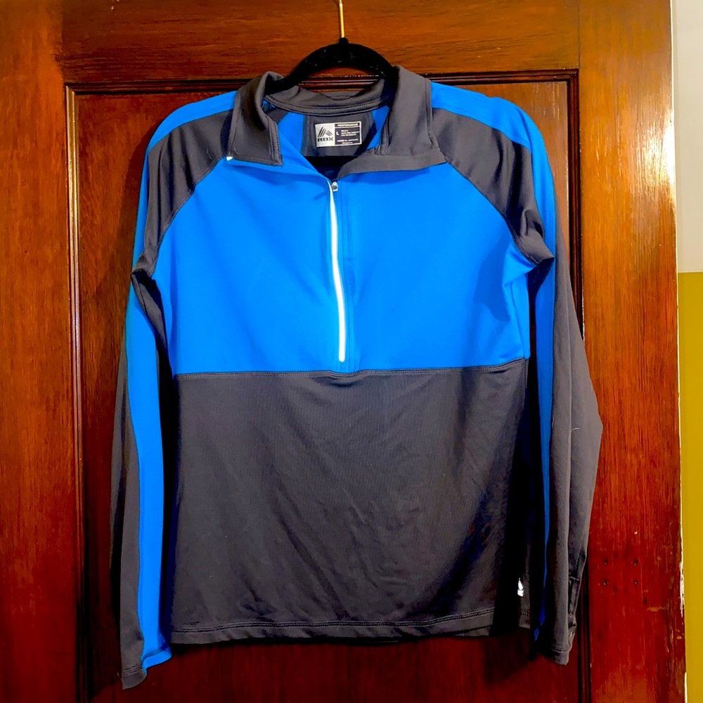 Large women’s workout sweater